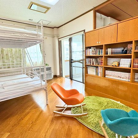 石垣島グループの宿 2216 にじいろ ユーグレナモール内 Ishigaki  Exterior foto